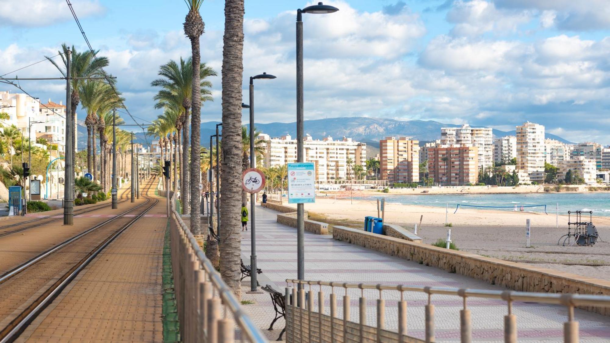 Sohosuites Campello Beach Ел Кампело Екстериор снимка