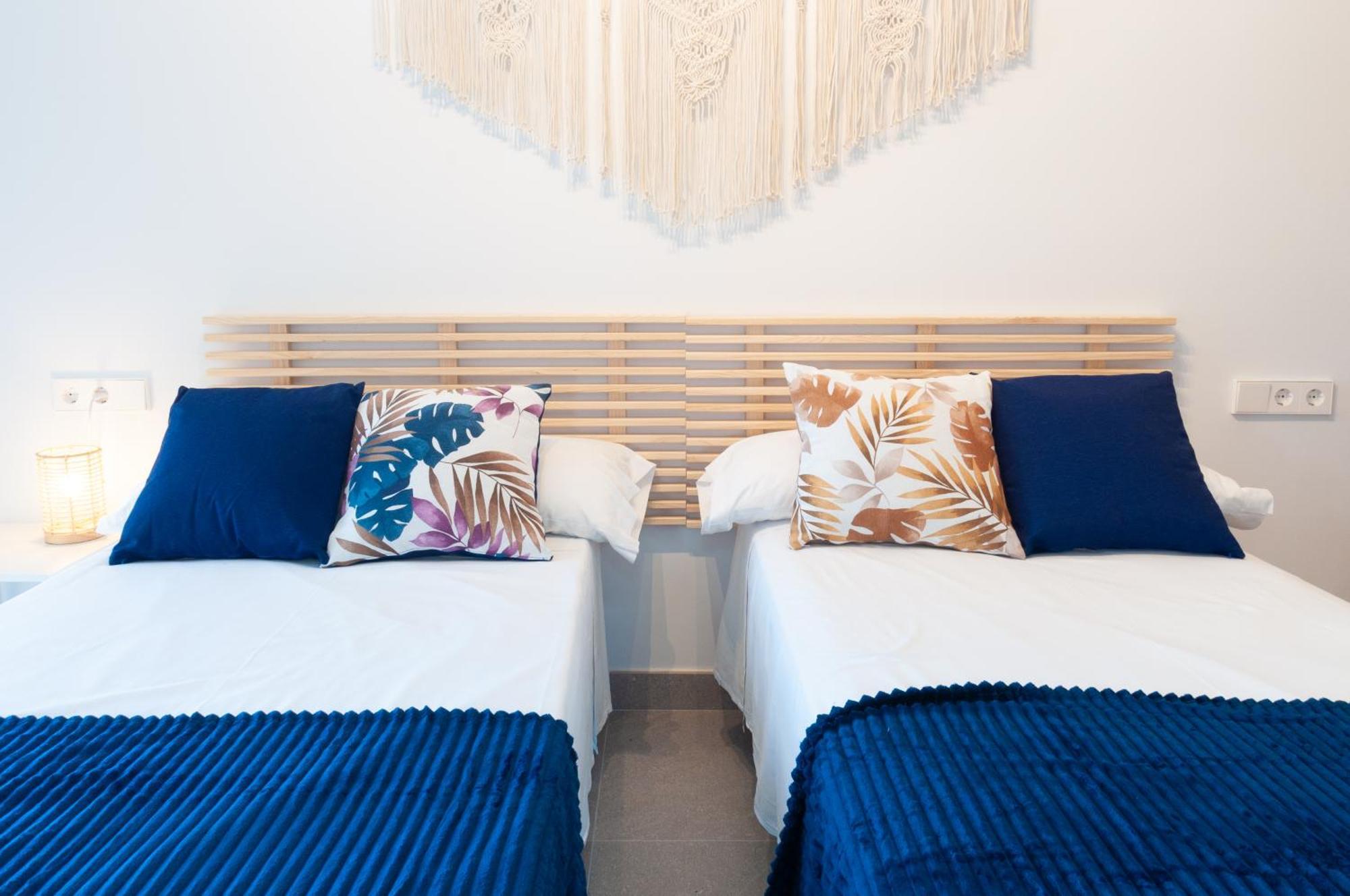 Sohosuites Campello Beach Ел Кампело Екстериор снимка