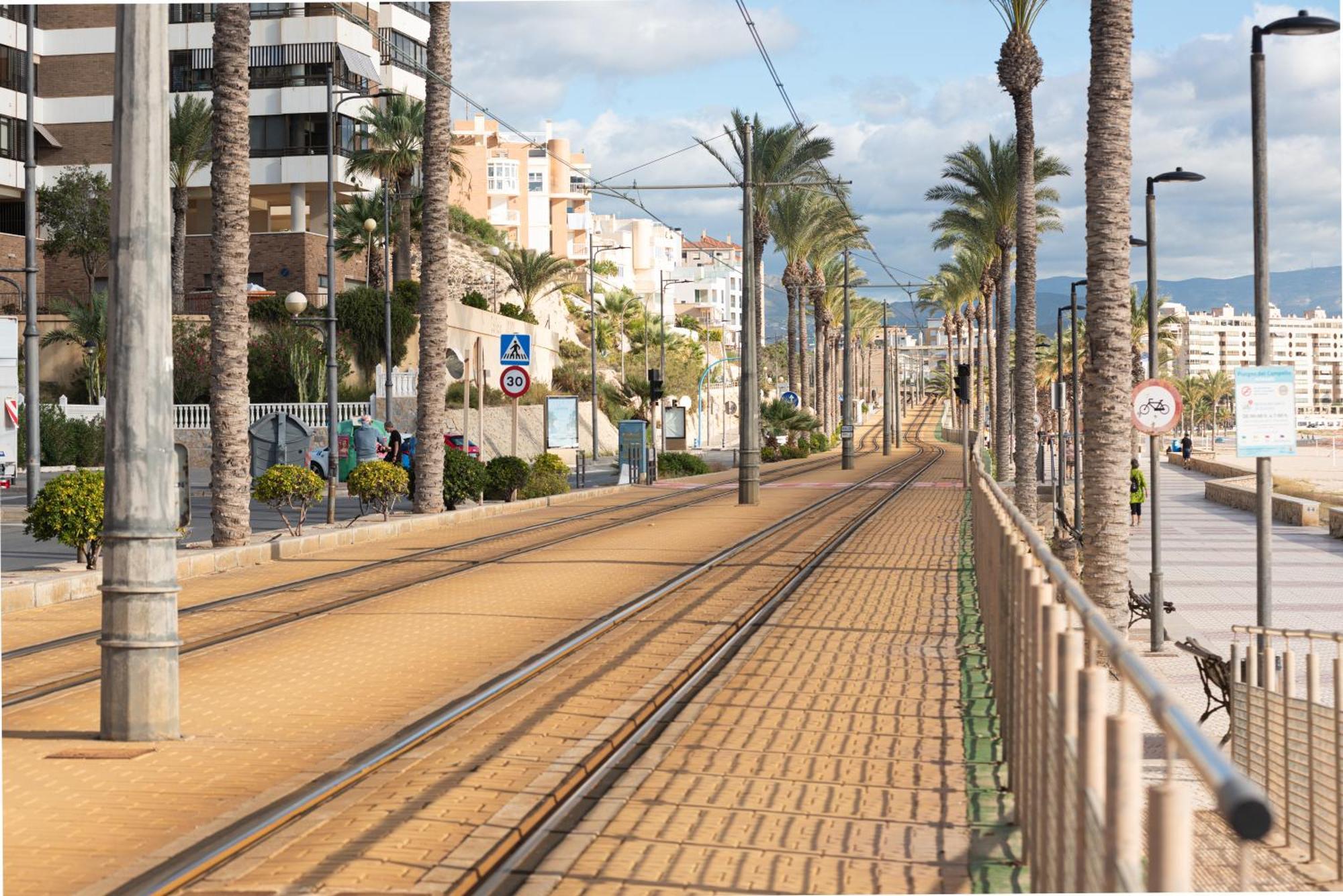 Sohosuites Campello Beach Ел Кампело Екстериор снимка