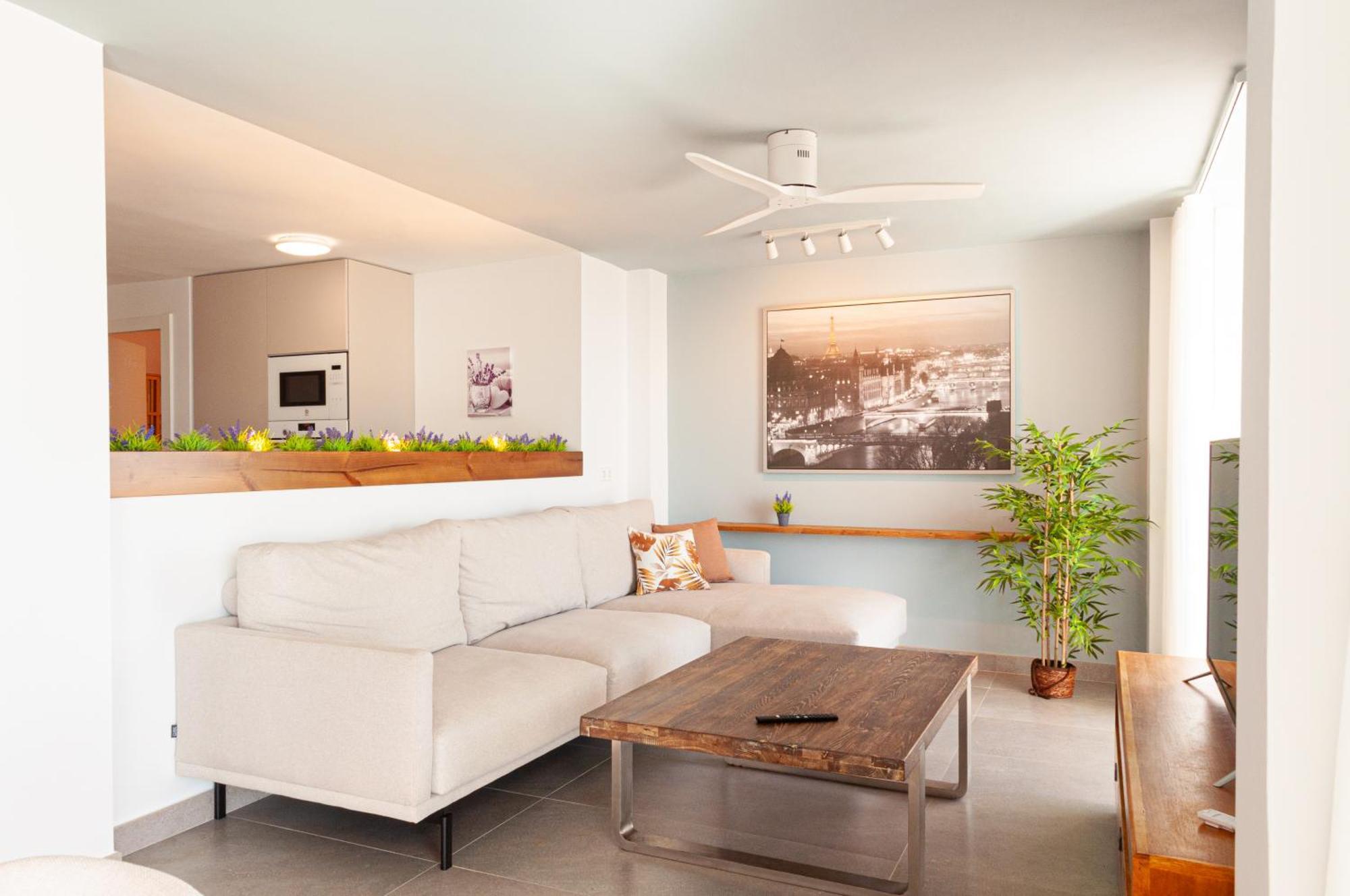 Sohosuites Campello Beach Ел Кампело Екстериор снимка
