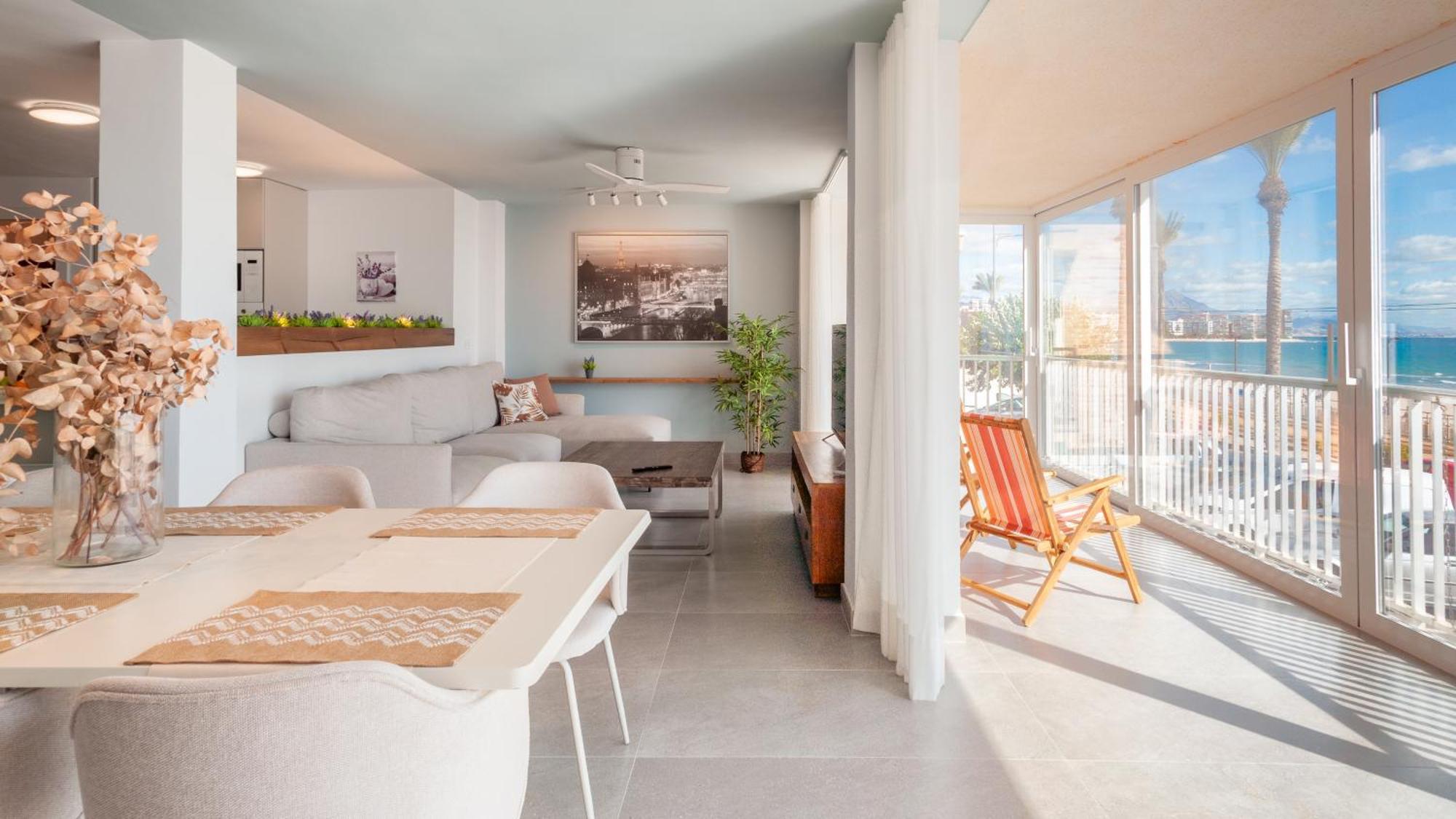 Sohosuites Campello Beach Ел Кампело Екстериор снимка
