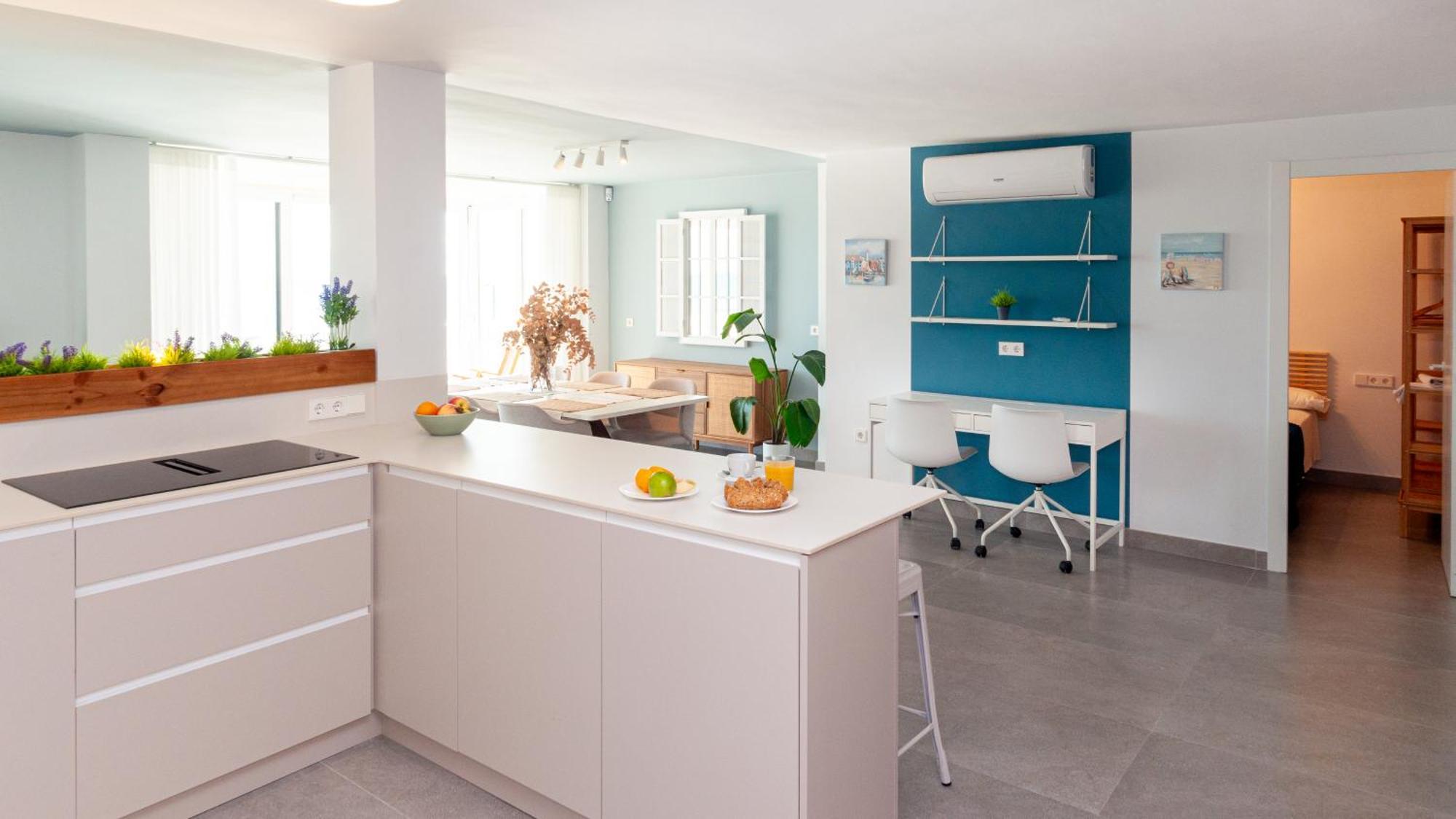 Sohosuites Campello Beach Ел Кампело Екстериор снимка