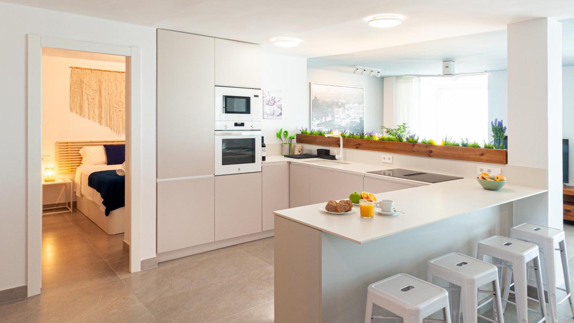 Sohosuites Campello Beach Ел Кампело Екстериор снимка
