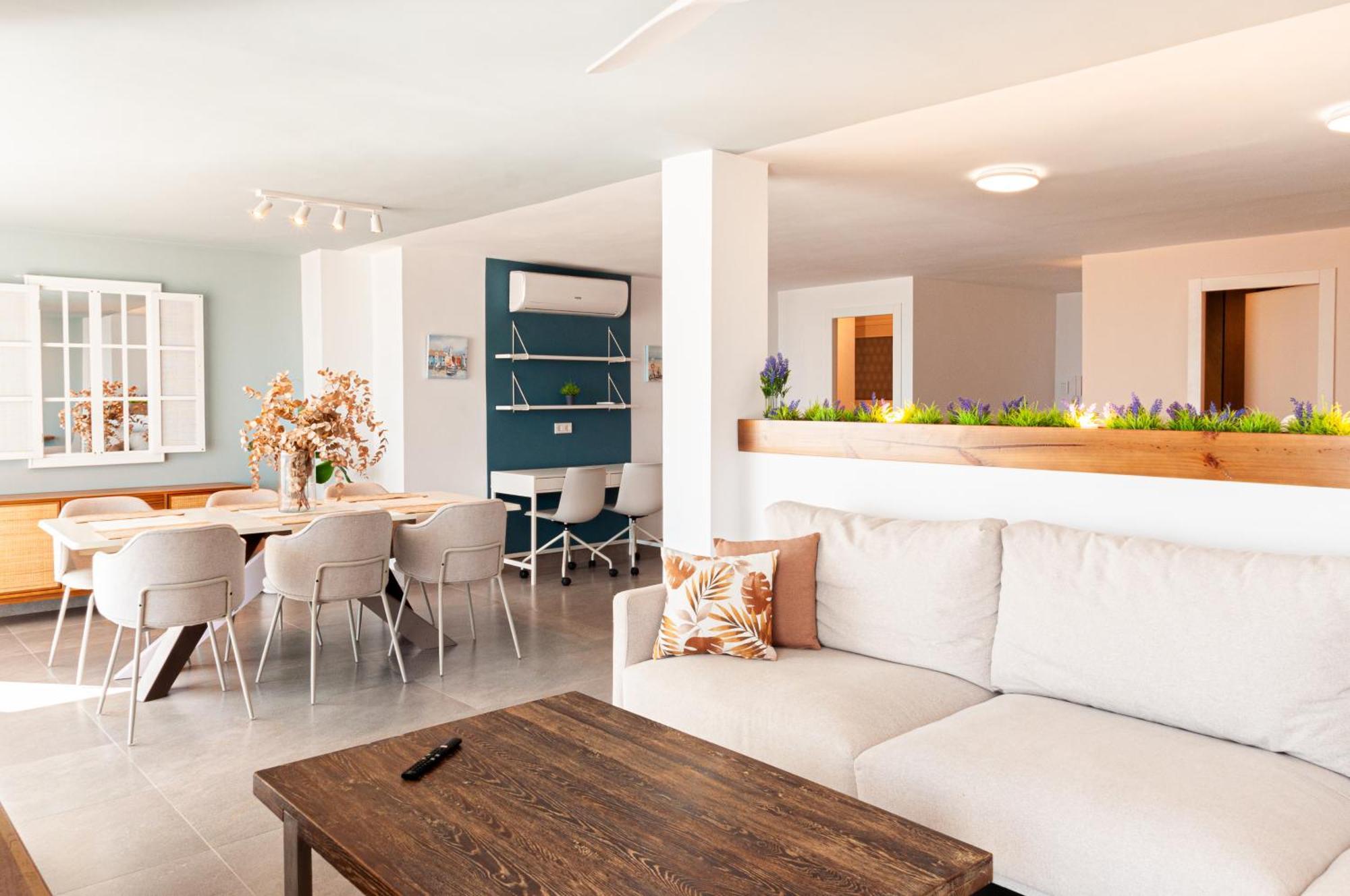 Sohosuites Campello Beach Ел Кампело Екстериор снимка